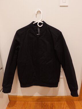 Lululemon Switch Over Bomber